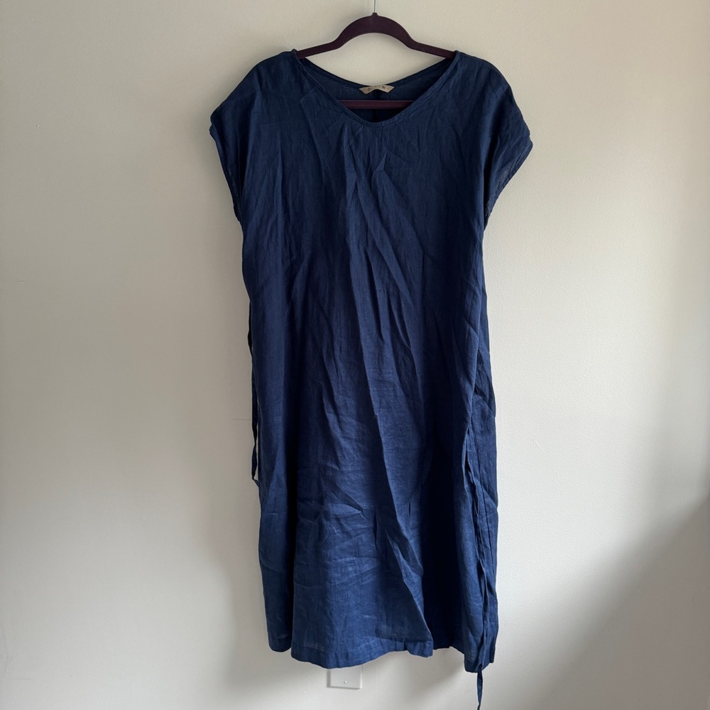 Fog Linen Shift Dress | Navy Blue | One Size - Picture 5 of 5